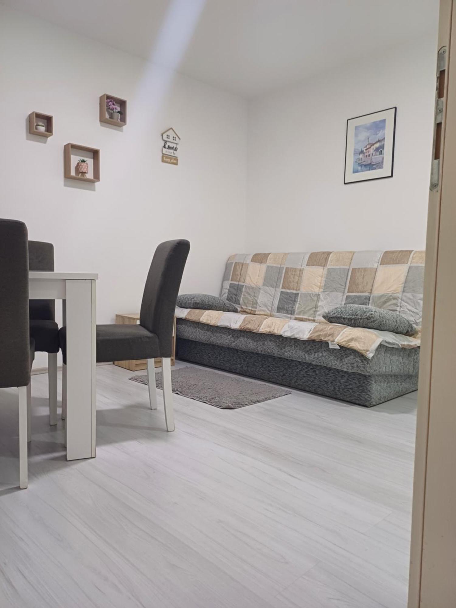 Apartman “Sanja” Pirot Bagian luar foto
